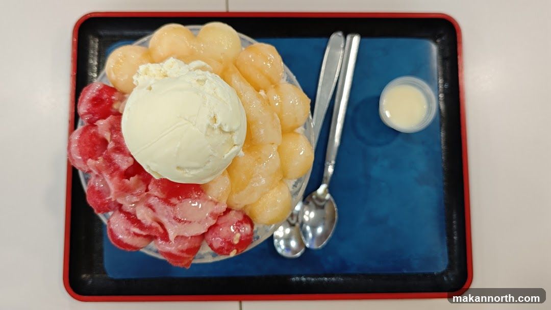 Shaved Ice Dessert with Fruit and Ice Cream