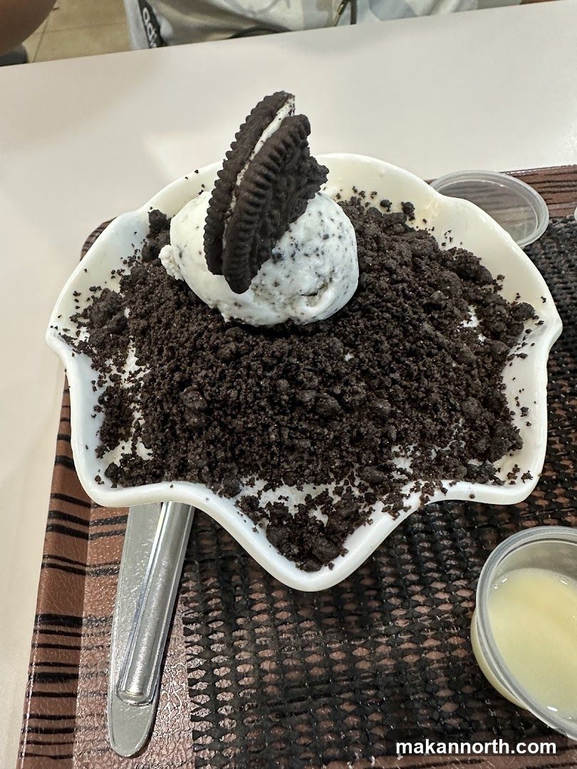 Oreo Shaved Ice Dessert