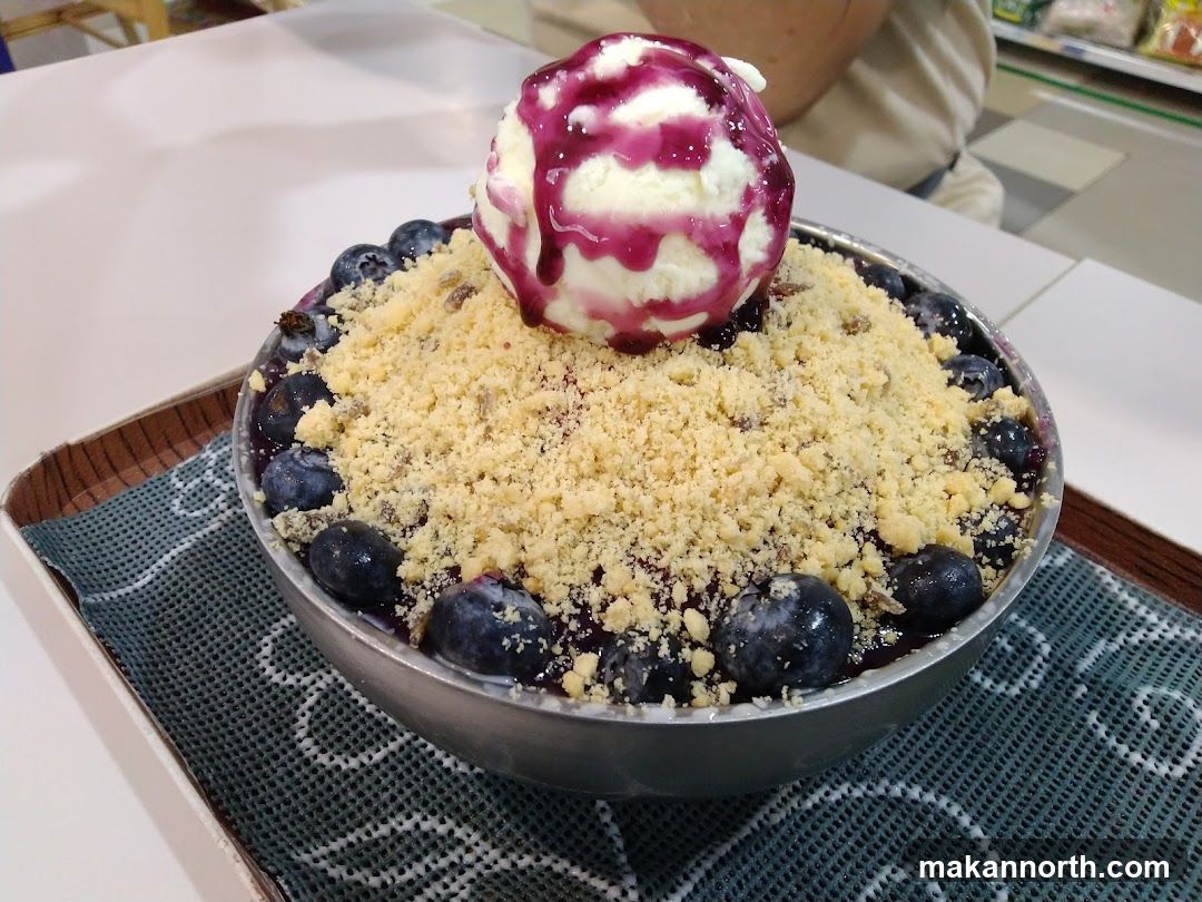 Blueberry Bingsu