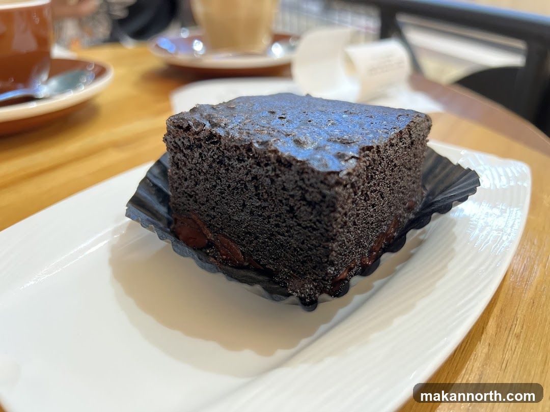 Chocolate Cake Slice