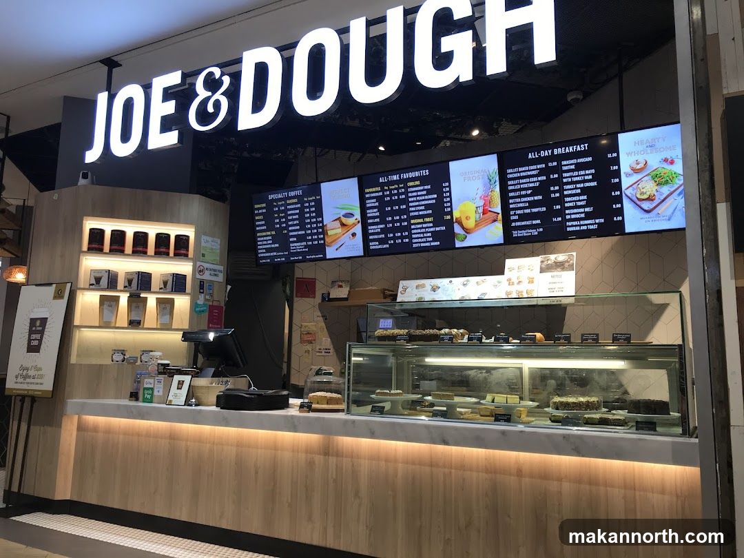 Joe & Dough Cafe Counter