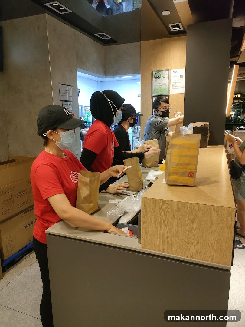 Fast Food Counter Staff
