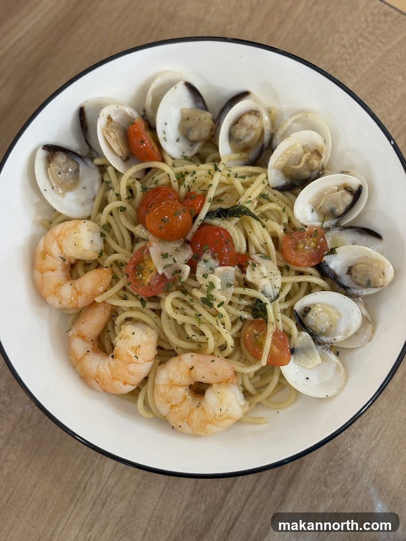 Spaghetti with Shrimp and Clams