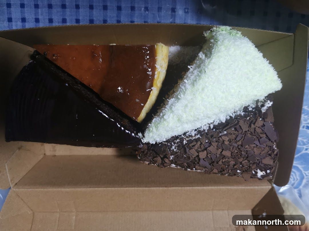 Assorted Cake Slices
