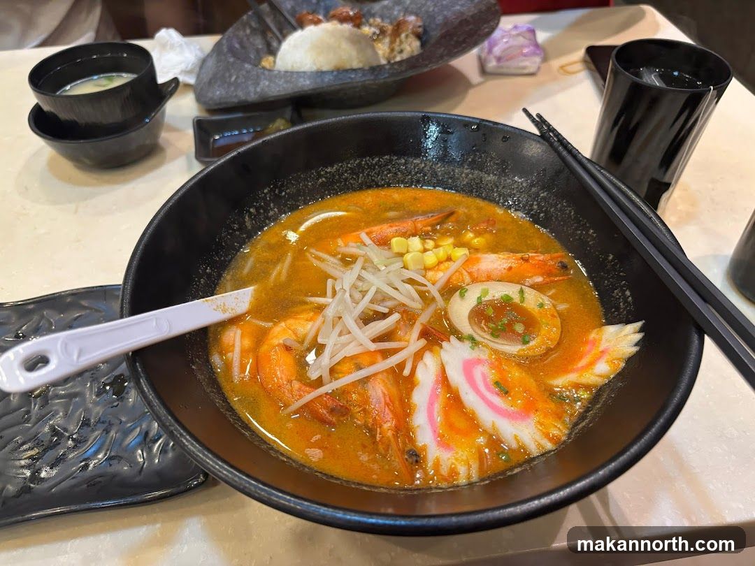 Ramen with Shrimp and Egg