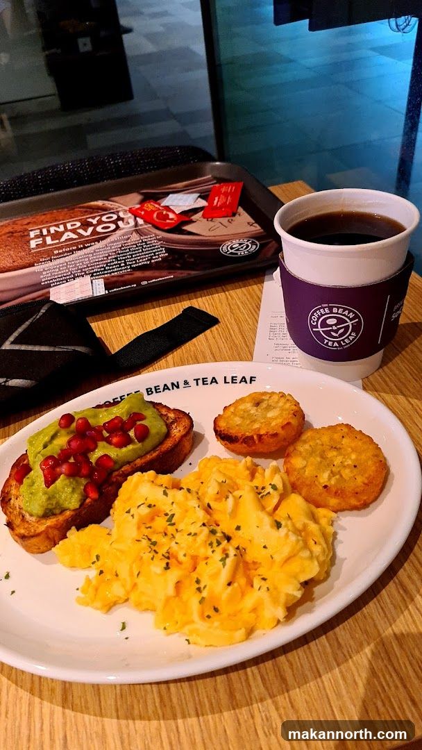 Breakfast at The Coffee Bean & Tea Leaf