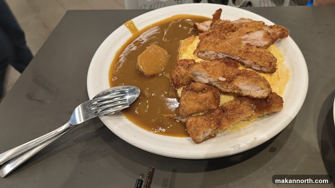 Pork Katsu Curry with Omelette