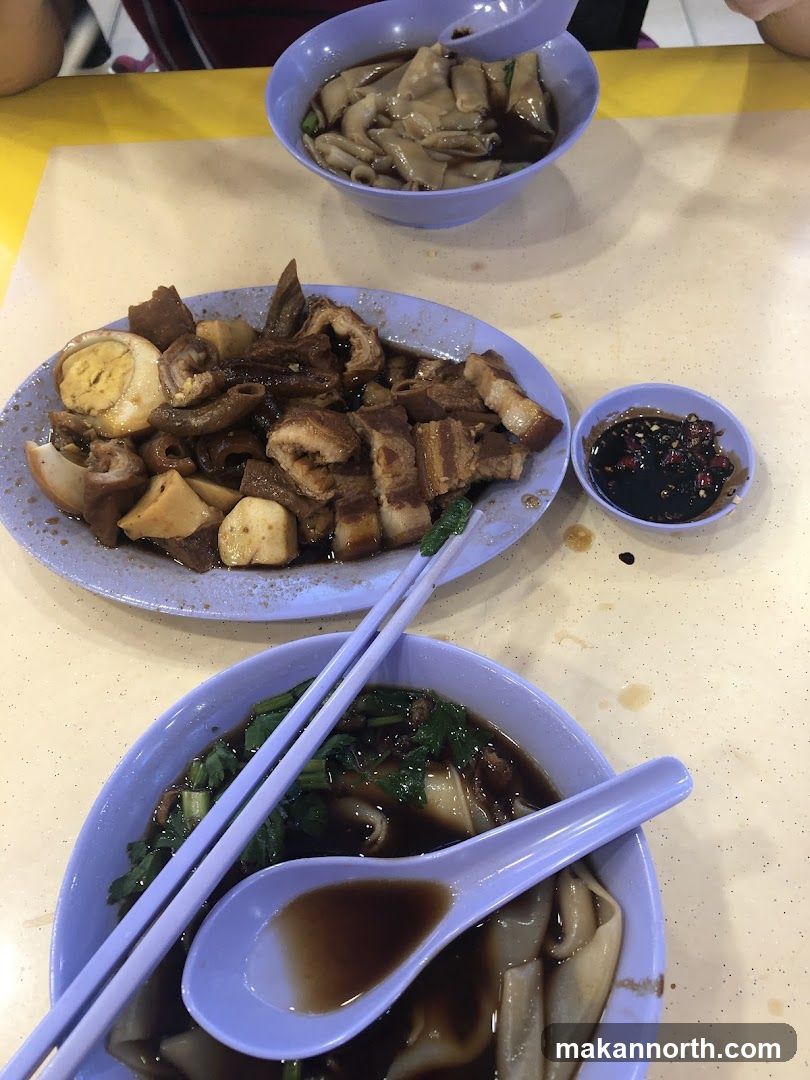 Braised Pork and Intestines with Noodles