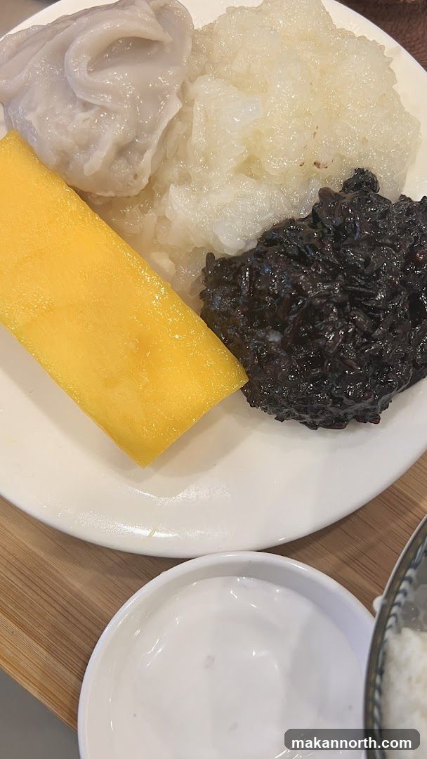 Mango Sticky Rice Dessert