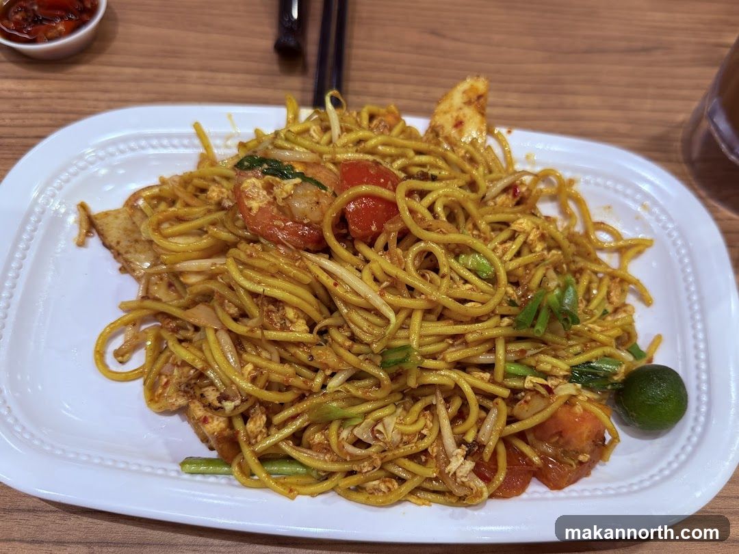 Noodles with Shrimp and Vegetables