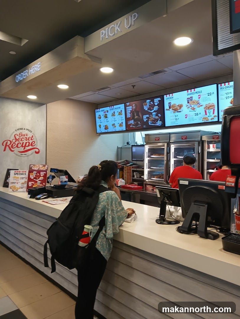 Fast Food Restaurant Counter