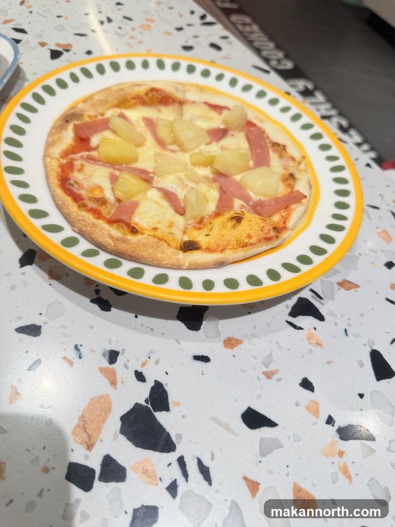 Hawaiian Pizza