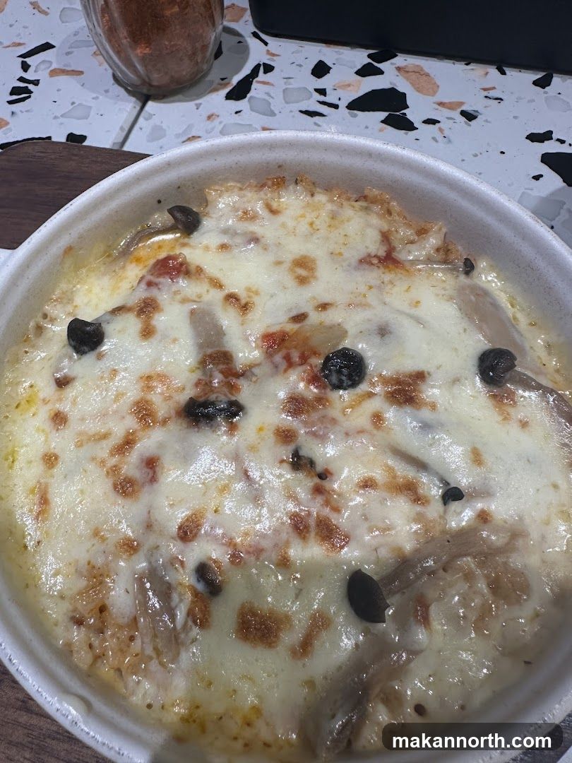 Baked Dish with Cheese and Mushrooms
