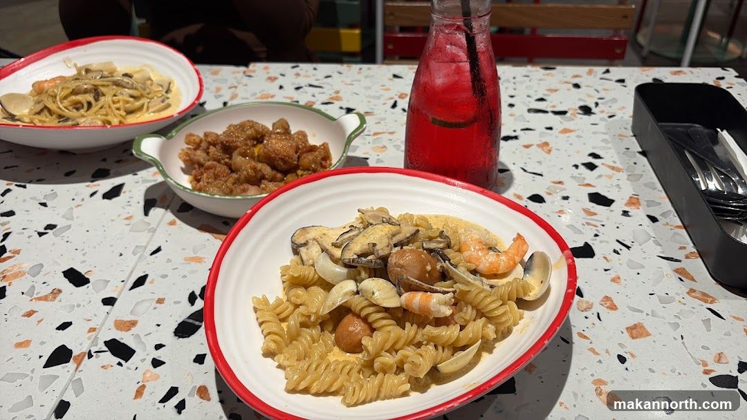 Pasta and Fried Food