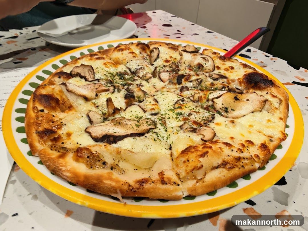 Mushroom Pizza