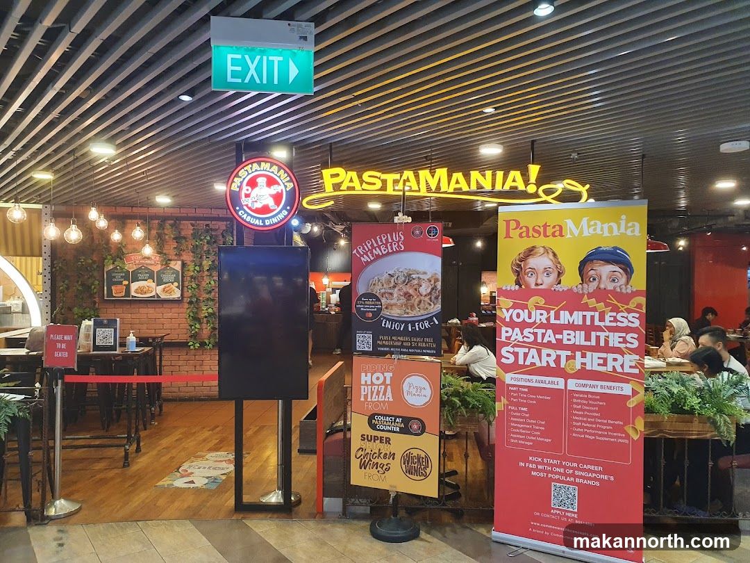 PastaMania Restaurant Entrance