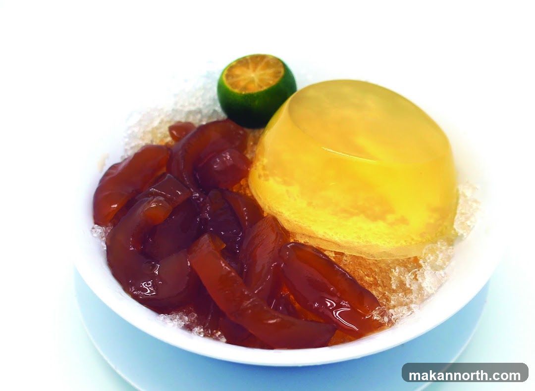 Dessert with Jelly and Fruit