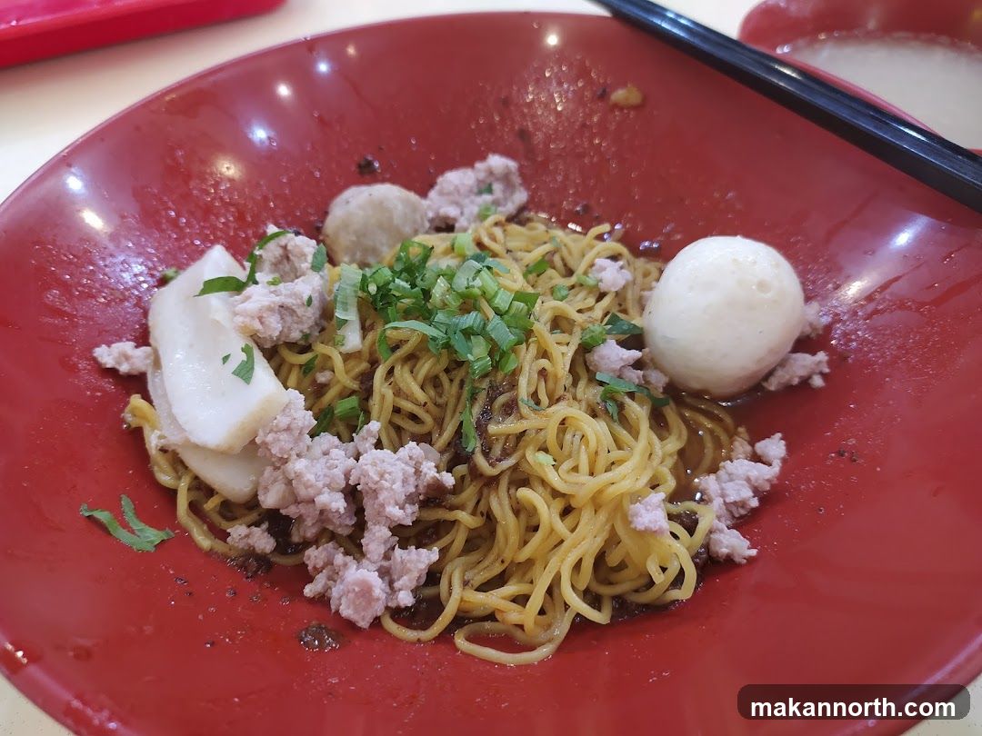 Noodles with Minced Pork and Fish Balls