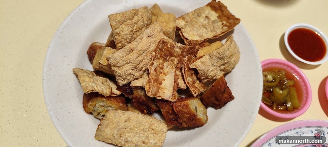 Fried Snacks with Dipping Sauces