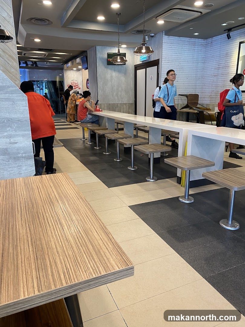 Fast Food Restaurant Interior