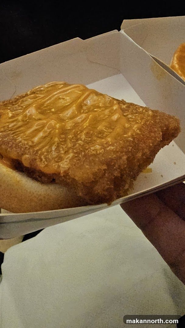 Cheeseburger in a box