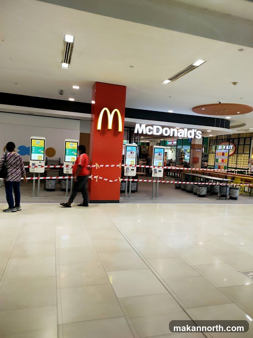 McDonald's Sembawang Shopping Centre