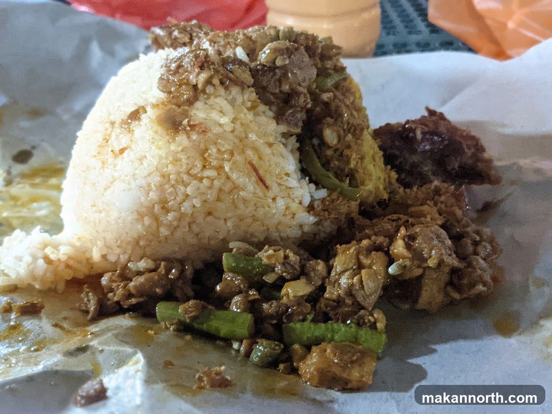 Rice dish with meat and vegetables