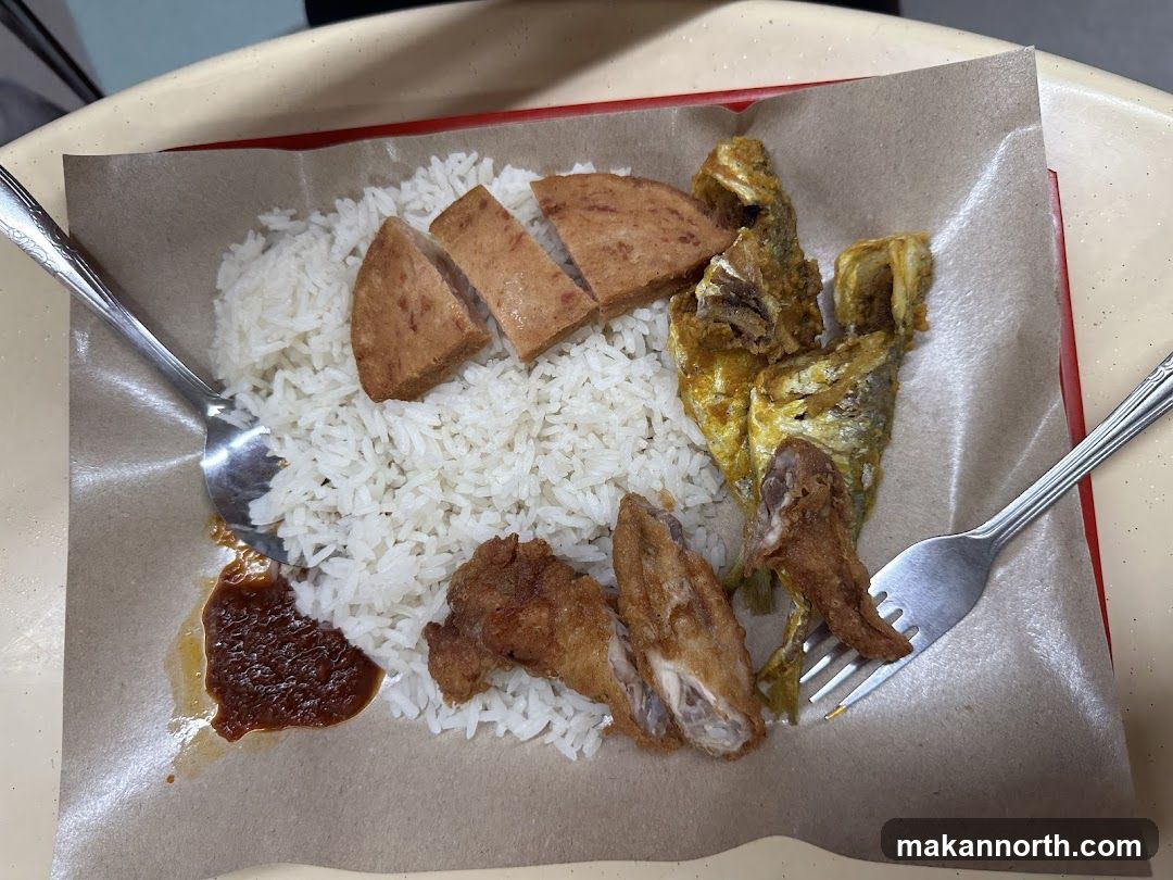 Phoenix Nasi Lemak + Economic Bee Hoon