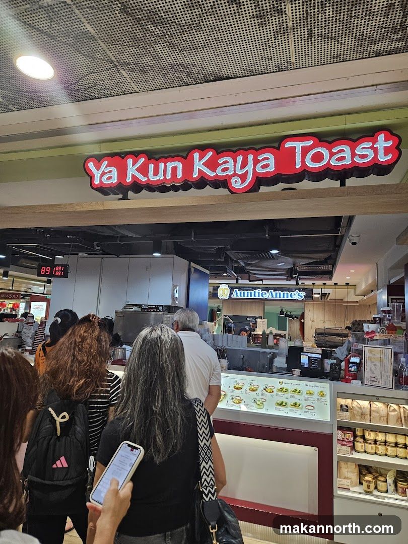 Ya Kun Kaya Toast and Auntie Anne's Food Stalls