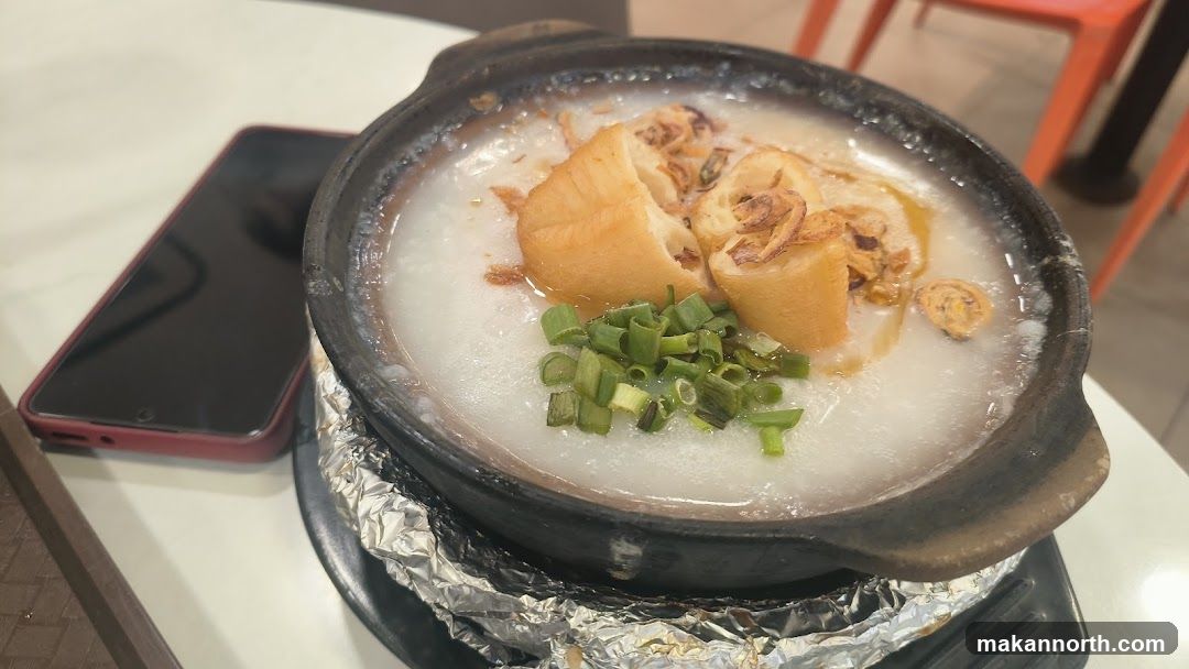 Congee with toppings