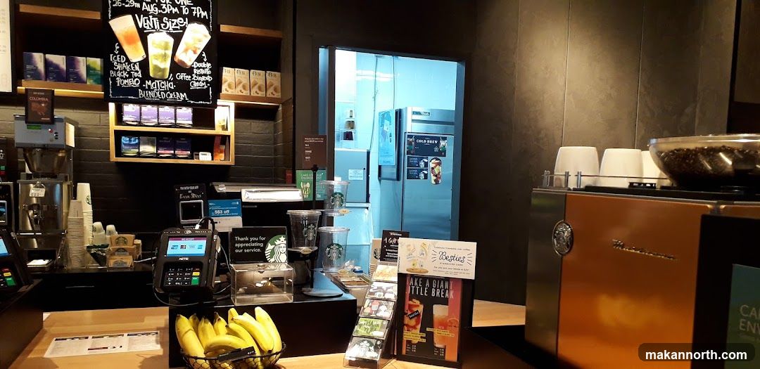 Starbucks Counter