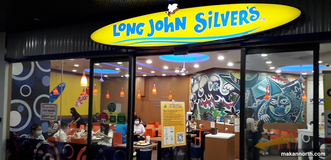 Long John Silver's Interior