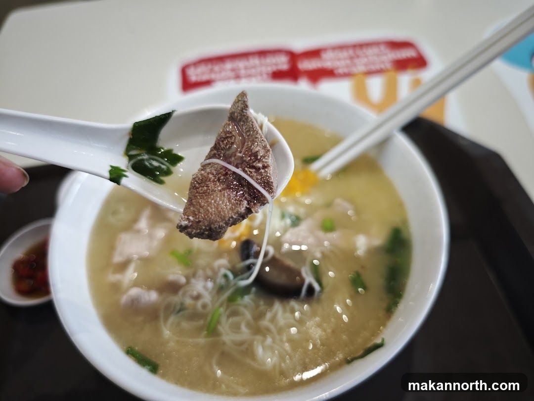 Bowl of Noodles with Meat and Greens