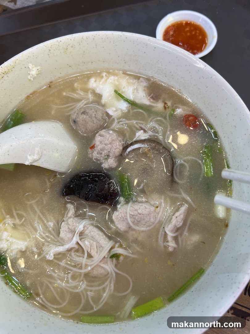 Noodle Soup with Meatballs and Pork