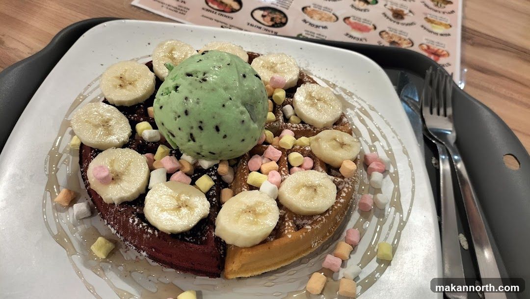 Waffle with Ice Cream and Bananas