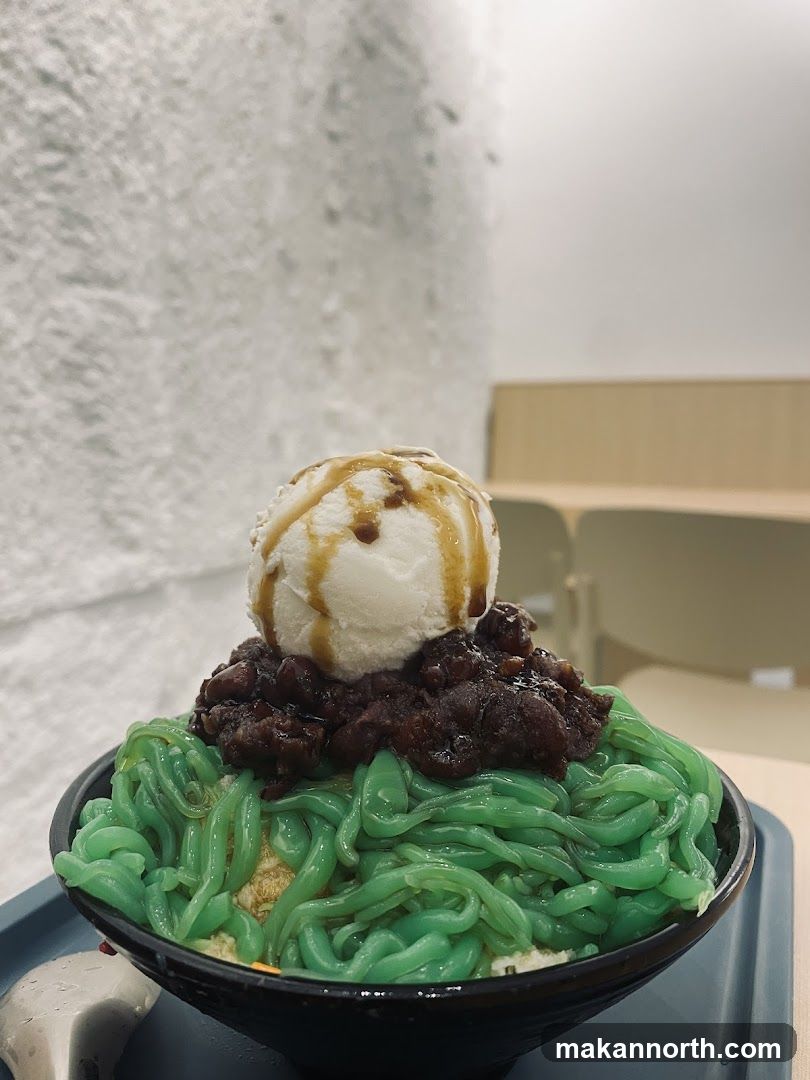 Dessert with Ice Cream and Red Beans