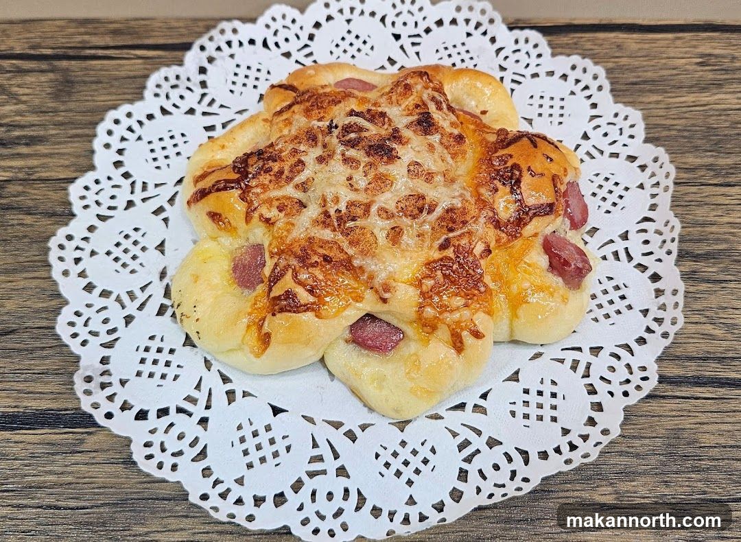 Sausage and Cheese Pastry