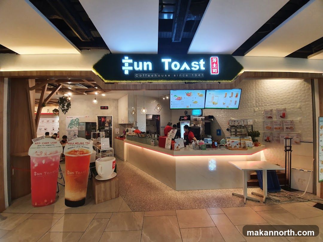 Fun Toast Woods Square