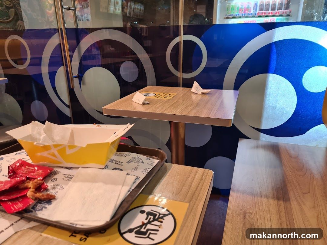 Fast Food Restaurant Interior