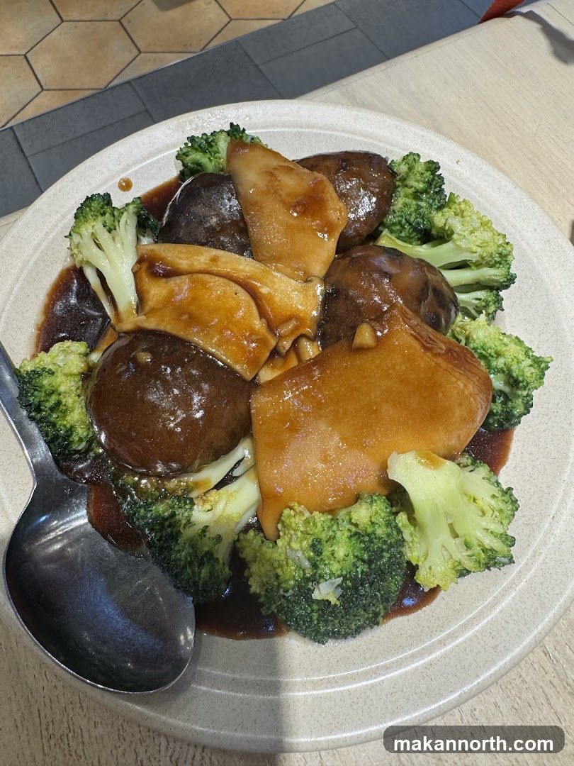 Mushroom and Broccoli Dish