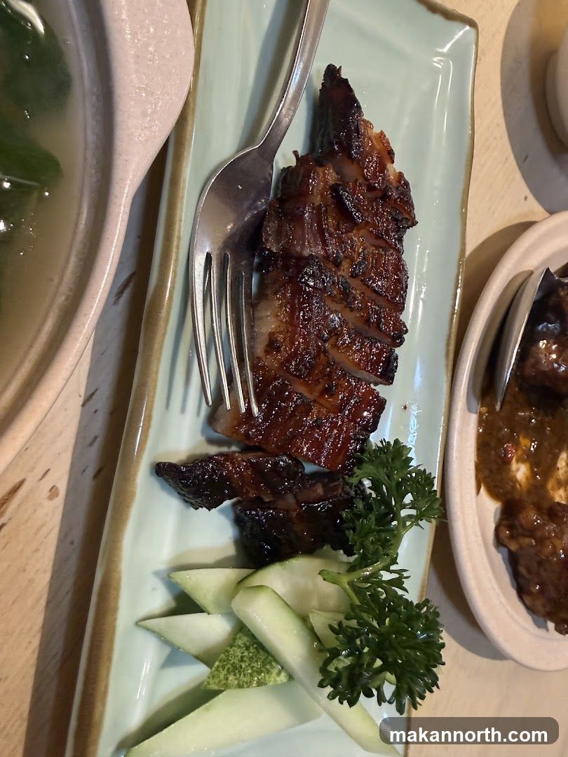 Char Siu Pork with Cucumber Slices