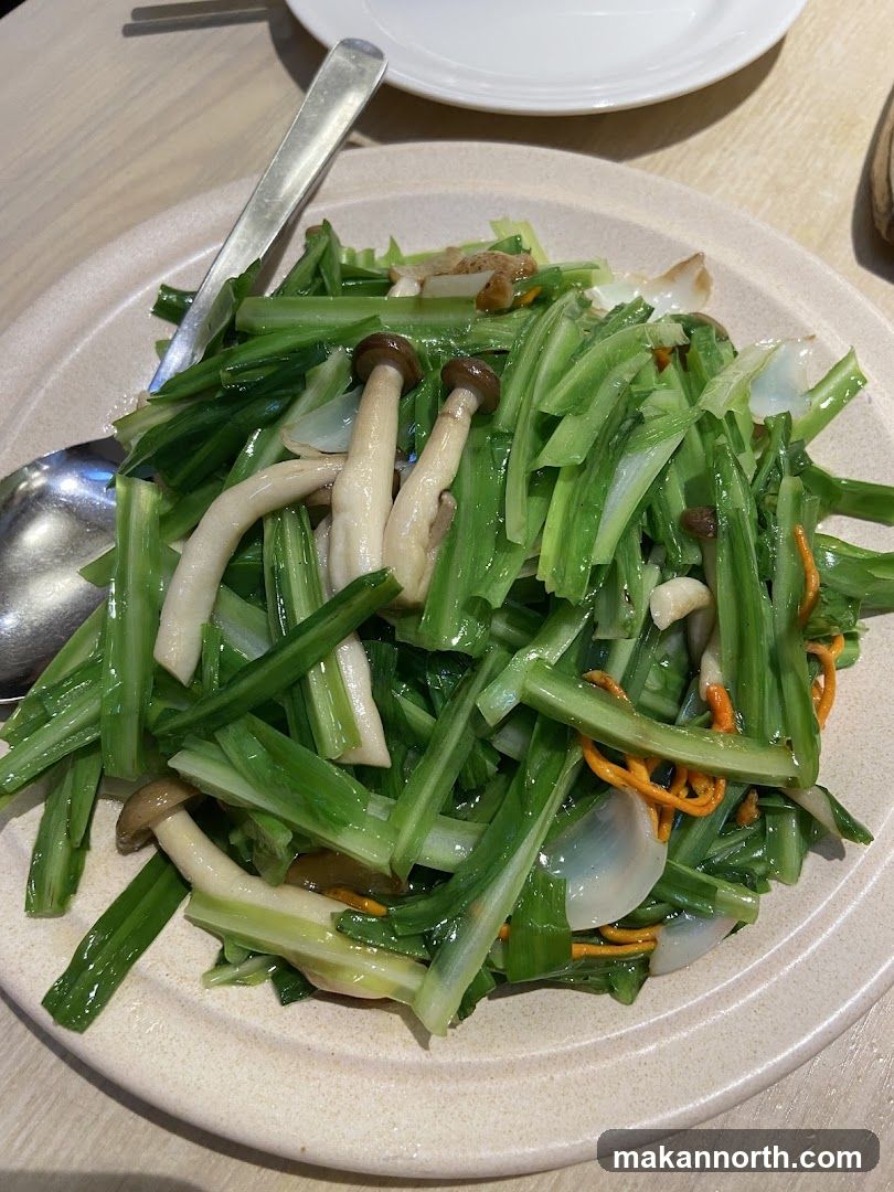 Stir-fried Vegetables with Mushrooms