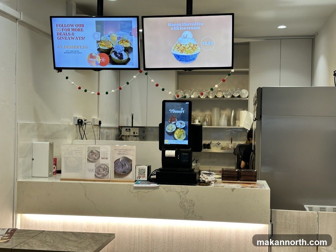 Dessert Shop Counter