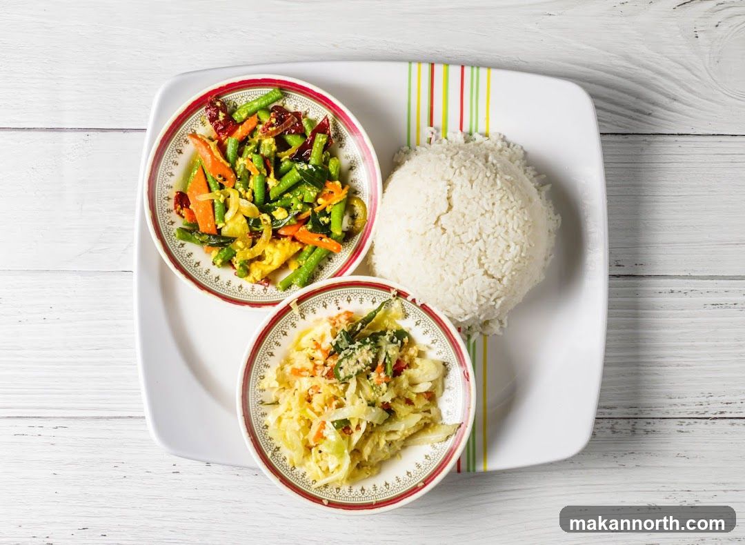 Rice with two vegetable dishes