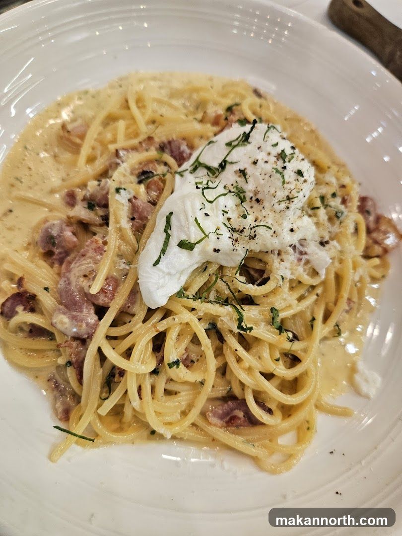 Spaghetti Carbonara with Poached Egg