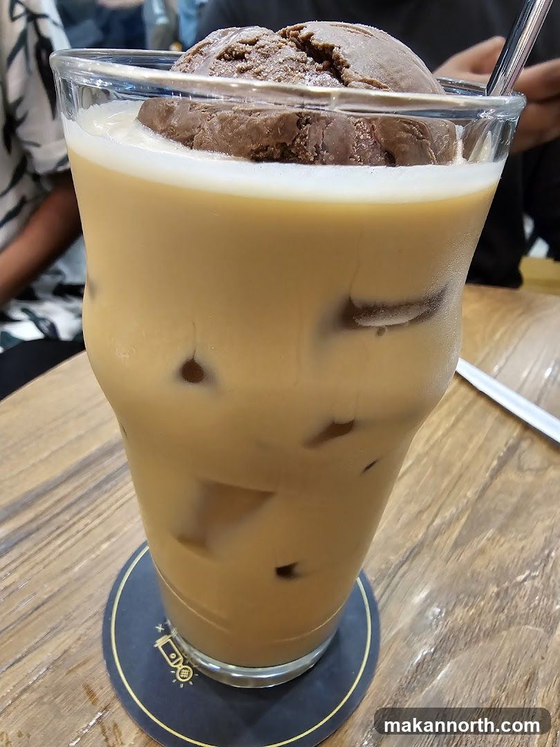Iced Coffee with Ice Cream