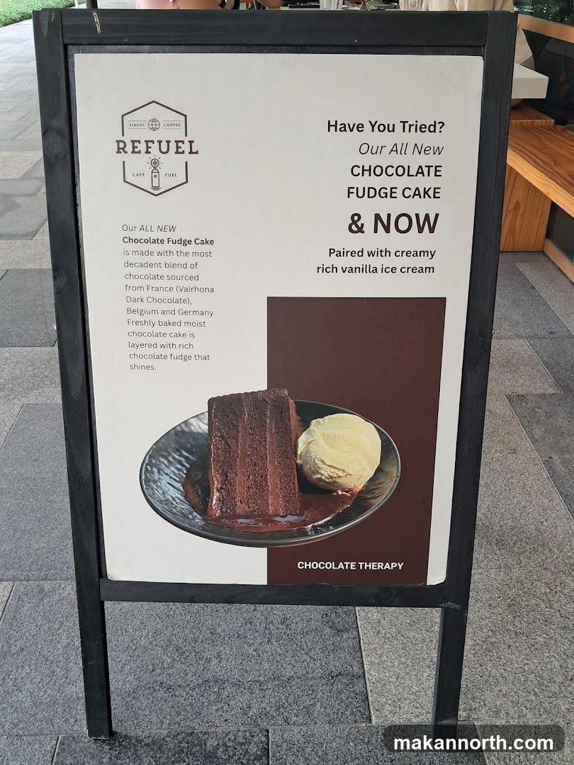 Chocolate Fudge Cake Advertisement