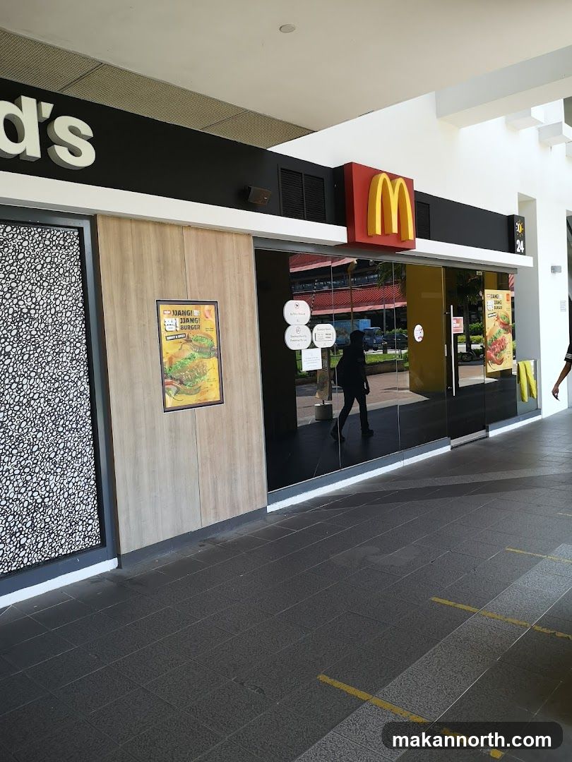 McDonald's Sun Plaza