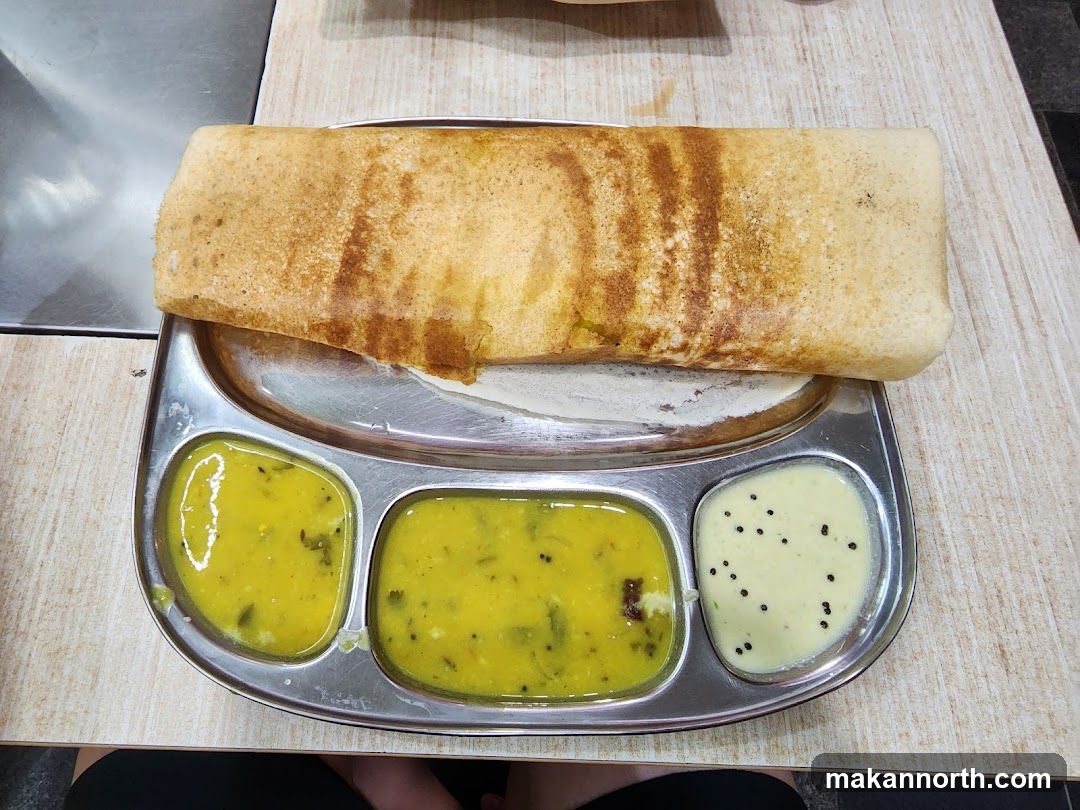 Dosa with Accompaniments