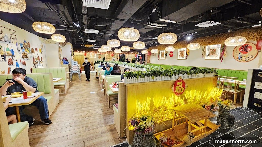 Restaurant Interior